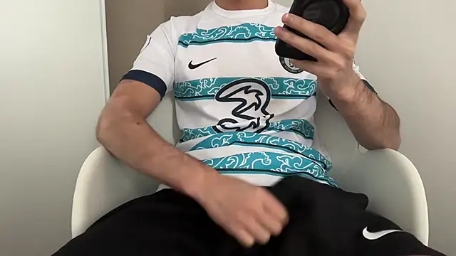 Snapshot of ncjuice_ chatting on October 1, 2025, 1:15 pm ncjuice  online show from October 1, 2025, 1:15 pm