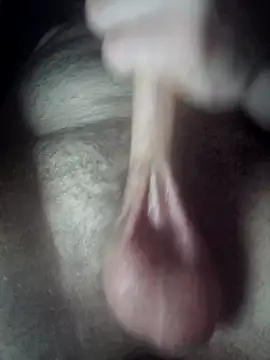 Snapshot of Curious9884 chatting on October 1, 2025, 3:11 am Curious9884 online show from October 1, 2025, 3:11 am