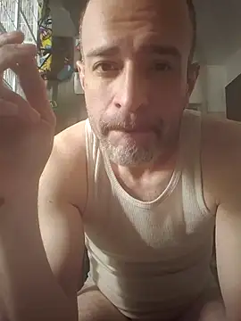 Snapshot of Curious9884 chatting on November 30, 2025, 5:25 pm Curious9884 online show from November 30, 2025, 5:25 pm