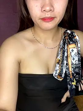 Snapshot of Nhim_xynk chatting on October 15, 2025, 5:28 am Nhim xynk online show from October 15, 2025, 5:28 am