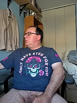 Snapshot of Iceman69696 chatting on June 3, 2026, 6:34 pm Iceman69696 online show from June 3, 2026, 6:34 pm