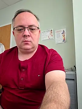 Snapshot of Iceman69696 chatting on May 7, 2026, 1:25 pm Iceman69696 online show from May 7, 2026, 1:25 pm