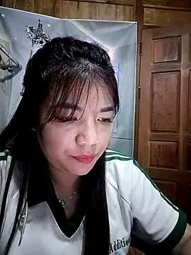 Snapshot of Subita_nice chatting on October 5, 2025, 4:42 pm Subita nice online show from October 5, 2025, 4:42 pm