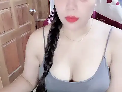 Subita nice online show from May 7, 2026, 1:43 am