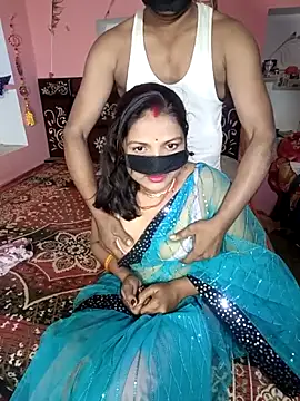 Snapshot of Neelam-baby1 chatting on November 17, 2025, 4:00 pm Neelam-baby1 online show from November 17, 2025, 4:00 pm