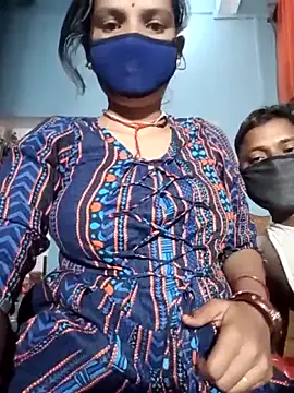 Snapshot of Neelam-baby1 chatting on October 18, 2025, 4:20 pm Neelam-baby1 online show from October 18, 2025, 4:20 pm