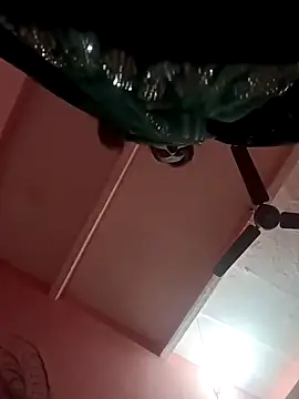 Snapshot of Neelam-baby1 chatting on November 24, 2025, 3:34 pm Neelam-baby1 online show from November 24, 2025, 3:34 pm