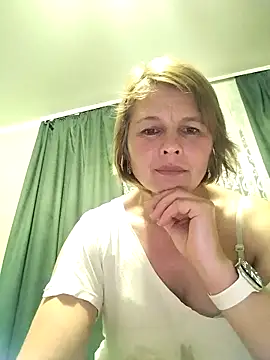 Masha412111 online show from March 28, 2026, 9:49 pm