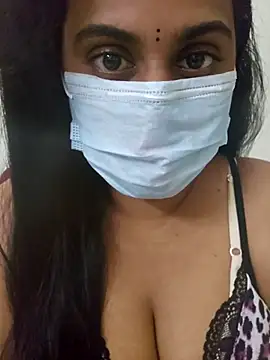 Dheronika sweetie online show from February 5, 2026, 7:10 pm