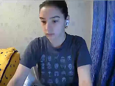 Snapshot of Ali_Kisa chatting on October 7, 2025, 2:29 pm Ali Kisa online show from October 7, 2025, 2:29 pm
