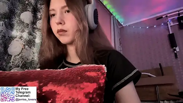 Jerrieberry online show from October 4, 2025, 1:12 pm