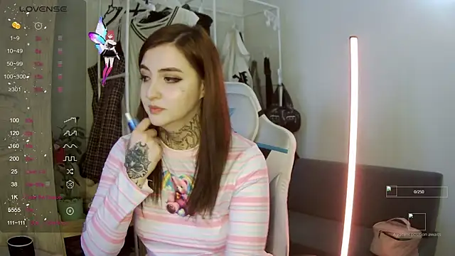 Rin andersonn online show from October 4, 2025, 7:54 am