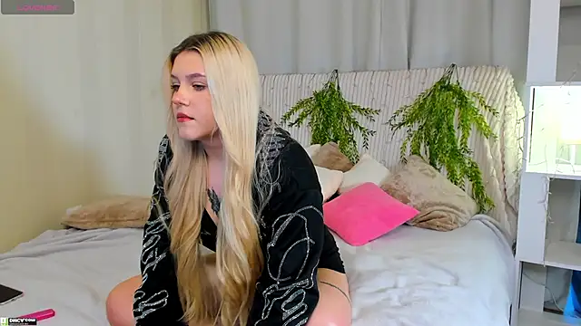 Malisha kiss online show from October 23, 2025, 10:14 am