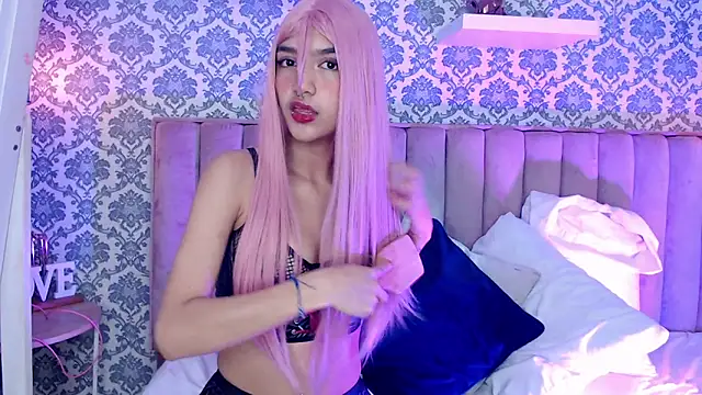 Snapshot of VioletLilith_3 chatting on May 16, 2026, 12:48 pm VioletLilith 3 online show from May 16, 2026, 12:48 pm