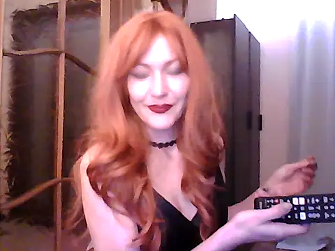 Snapshot of ShyGirlV chatting on November 17, 2025, 6:23 pm ShyGirlV online show from November 17, 2025, 6:23 pm
