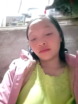 Minkine022 online show from November 5, 2025, 11:08 pm