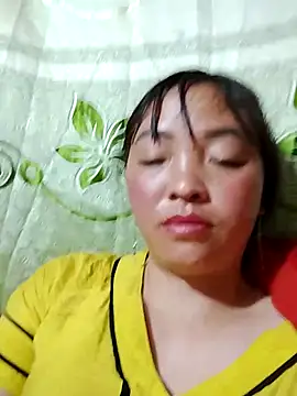 Minkine022 online show from April 5, 2026, 8:48 pm