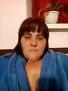 Snapshot of Sonya-35 chatting on October 4, 2025, 5:36 pm Sonya-35 online show from October 4, 2025, 5:36 pm