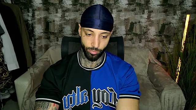 MasculineGuy99 online show from February 15, 2026, 7:51 am