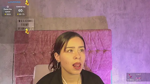 Snapshot of Mia_lopez_1 chatting on July 15, 2026, 8:10 am Mia lopez 1 online show from July 15, 2026, 8:10 am