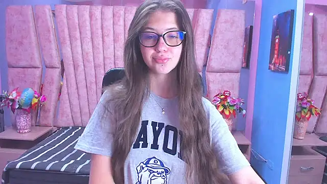 Snapshot of sarah_sweett_ chatting on January 14, 2026, 2:42 pm sarah sweett online show from January 14, 2026, 2:42 pm