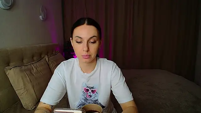 Snapshot of Poison_inyour_Mind__ chatting on November 22, 2025, 6:40 pm Poison inyour Mind online show from November 22, 2025, 6:40 pm