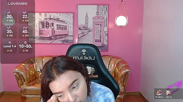 mia foster t online show from November 20, 2025, 12:50 pm