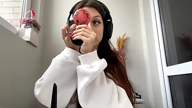 Snapshot of Nayra_flash chatting on October 10, 2025, 1:23 pm Nayra flash online show from October 10, 2025, 1:23 pm