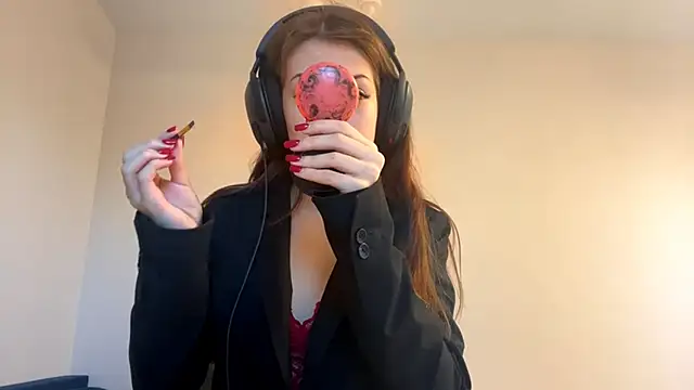 Snapshot of Nayra_flash chatting on October 11, 2025, 6:14 am Nayra flash online show from October 11, 2025, 6:14 am