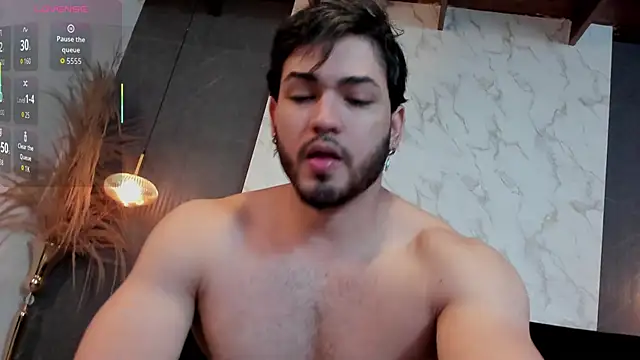 Snapshot of ElianKeiser chatting on November 5, 2025, 1:14 pm ElianKeiser online show from November 5, 2025, 1:14 pm