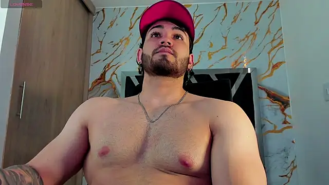 ElianKeiser online show from March 13, 2026, 5:18 pm