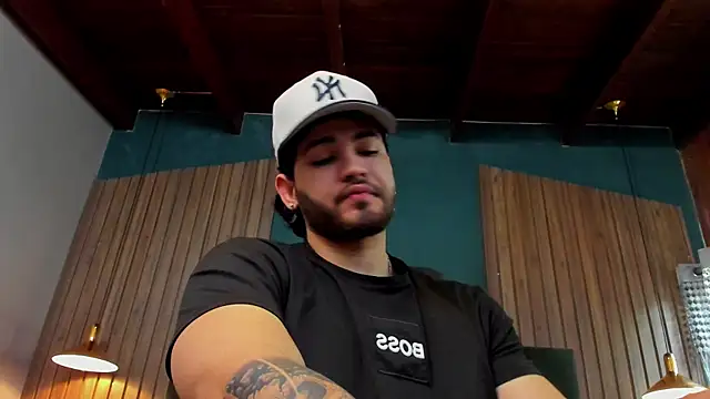 ElianKeiser online show from December 21, 2025, 5:36 pm