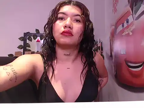 atenea blu online show from November 26, 2025, 3:17 am