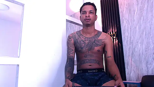 Snapshot of TimmCloud chatting on October 30, 2025, 11:30 am TimmCloud online show from October 30, 2025, 11:30 am