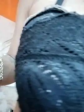 Snapshot of Jg135667 chatting on November 6, 2025, 9:57 am Jg135667 online show from November 6, 2025, 9:57 am