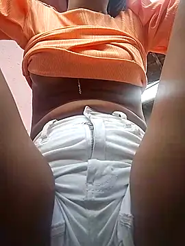 Snapshot of Jg135667 chatting on November 27, 2025, 10:59 am Jg135667 online show from November 27, 2025, 10:59 am