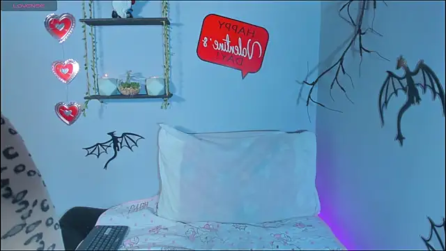 Snapshot of Miaengels_ chatting on February 13, 2026, 11:10 am Miaengels online show from February 13, 2026, 11:10 am