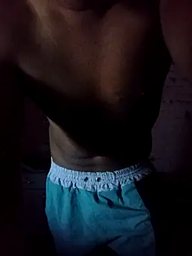 Alex321Flores online show from January 8, 2026, 4:40 am