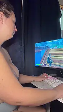 allnaturalmermaid online show from April 8, 2026, 6:53 pm