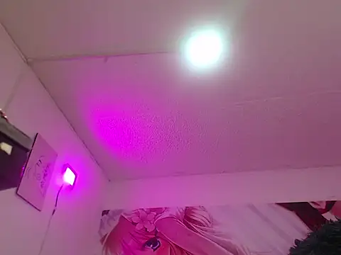 Snapshot of Patrick-Rios chatting on February 15, 2026, 12:26 pm Patrick-Rios online show from February 15, 2026, 12:26 pm