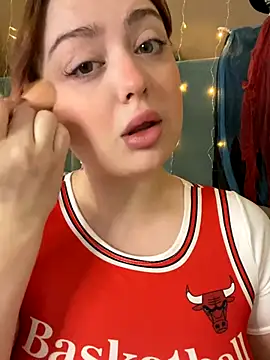 Snapshot of KellyMoors chatting on October 25, 2025, 1:16 am KellyMoors online show from October 25, 2025, 1:16 am