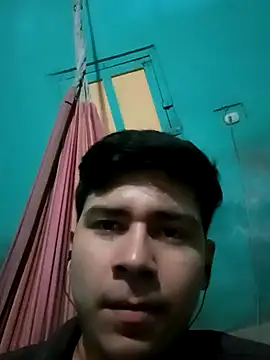 Snapshot of Travieso_loco9 chatting on October 5, 2025, 4:31 pm Travieso loco9 online show from October 5, 2025, 4:31 pm