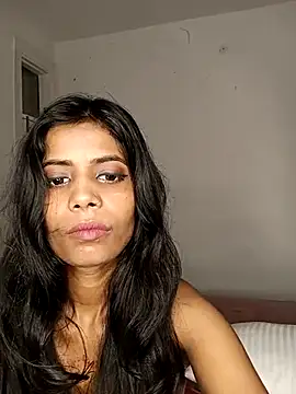 Snapshot of zoya_your chatting on October 13, 2025, 4:30 pm zoya your online show from October 13, 2025, 4:30 pm