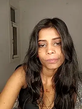 Snapshot of zoya_your chatting on October 11, 2025, 3:24 pm zoya your online show from October 11, 2025, 3:24 pm