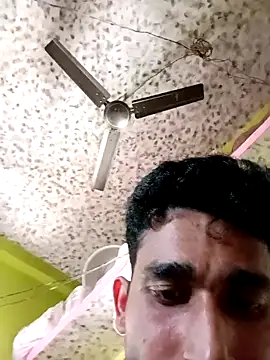 Snapshot of EmotionalOpenair55 chatting on October 22, 2025, 4:12 am EmotionalOpenair55 online show from October 22, 2025, 4:12 am