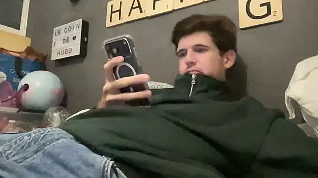 VersaGoo online show from November 27, 2025, 5:46 pm