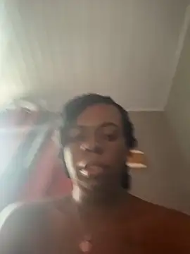 Priihmedeiros online show from April 19, 2026, 11:00 am