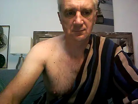 Vintermelon2 online show from October 6, 2025, 5:41 am