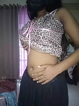 Snapshot of hottywife-03 chatting on June 18, 2026, 1:04 am hottywife-03 online show from June 18, 2026, 1:04 am