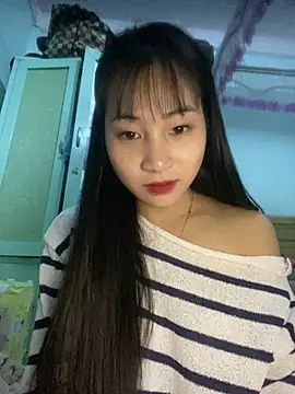 Snapshot of banlinh004 chatting on January 7, 2026, 2:55 pm banlinh004 online show from January 7, 2026, 2:55 pm